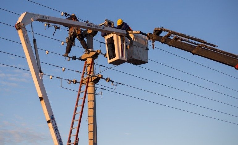 Corte de suministro eléctrico afecta la provisión de agua en zona sur