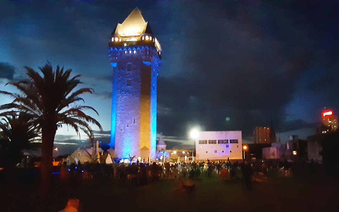 La Torre Tanque cumplió 78 años y lo celebró al ritmo del “2×4”