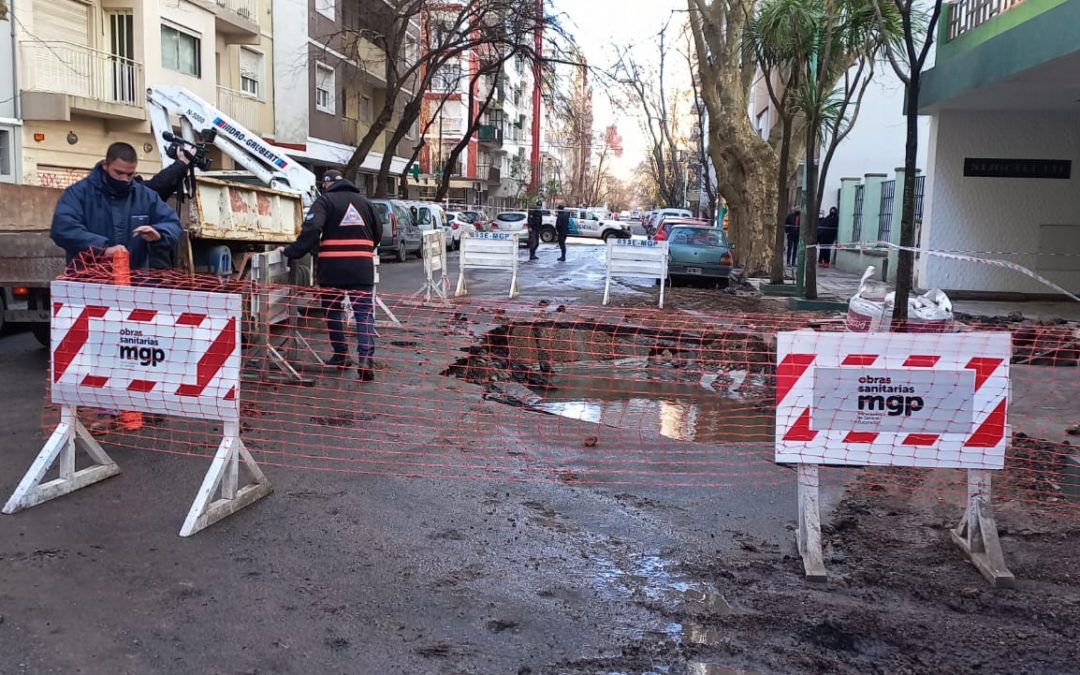 OSSE comienza a reparar cañería de impulsión de la red de agua en Córdoba y Falucho